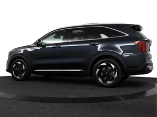 Kia Sorento 1.6 T-GDi Plug-in Hybrid 4WD ExecutiveLine 7p Nieuw en Direct leverbaar! - - Stoel/Stuurverwarming - 1700kg trekgewicht - Apple Carplay - Android Auto - Panorama Dak - - Fabrieksgarantie tot 2033 / 5