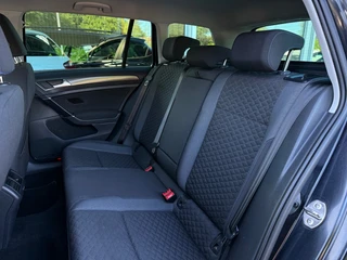 Volkswagen Golf 1.0 TSI Comfortline Business Camera Carplay Virtual dash / 15