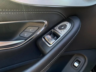 Mercedes-Benz C-klasse Coupé AMG Line | Facelift | HUD | Navi | Camera 360 | Carplay| Advantage Pack | Sport Leer | Nap / 21
