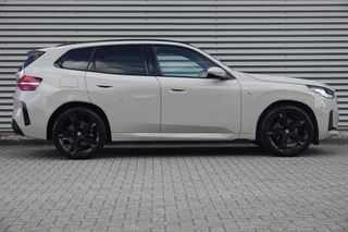 BMW X3 30e xDrive  M Sport | Panodak | Trekhaak | Memory | Driving Assistant | 21 Inch | Iconic Glow | / 18