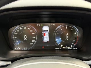 Volvo V60 Inscription 2.0 T4 190PK Automaat Navigatie, Leder, Elektrische Voorstoelen, Keyless, Elektrische Kofferklep, Stoelverwarming, Parkeersensoren, Trekhaak 13P automatisch wegklapbaar / 21
