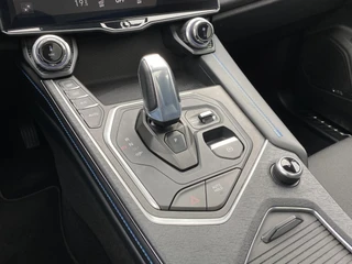 Lynk & Co 01 1.5 PHEV 262 pk  | 1e eigenaar | panoramadak | navigatie | 360 camera | stoelverwarming | NL auto / 27