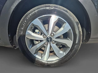Kia Stonic 1.0 T-GDi MHEV DynamicPlusLine | Airco | Navi | Camera | LM Velgen | Privacy Glass | / 10