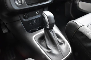 Citroën C3 PureTech 110 EAT6 Shine  | Automaat | Afn Trekhaak | Navigatie | Airco | 4 seizoenenbanden | Camera achter | / 19