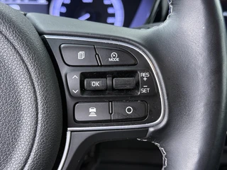 Kia Niro 1.6 GDi Hybrid DynamicPlusLine  - Trekhaak - Stoel/stuurverwarming - Camera - AppleCarplay - Android Auto - - Fabrieksgarantie tot 02-2028 / 28
