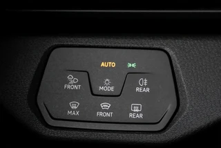 Volkswagen ID.4 First Max 77 kWh Pano l 360 Camera l HUD l VOL OPTIES / 24