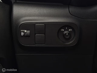 CITROEN C3 1.2 PURETECH FEEL/CLIMATE/LED/CARPLAY/CRUISE/BLUETOOTH / 41
