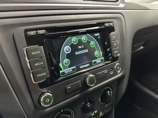 Skoda Rapid 1.2 TSI Greentech Active AIRCO NAVI CRUISE LM 71000 KM. / 35