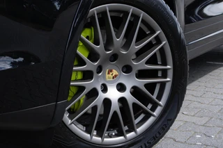 Porsche Cayenne 3.0 S E-Hybrid Platinum Edition Pano|Stoelverwarming|Bose| / 8