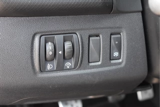 Renault Clio 0.9 TCe GT-Line 2x Pack Essentiel  | Keyless | DAB | Navi | Cruise Control | Airco | Sportstoelen | Full LED | LM-Velgen / 41