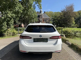 BMW i5 Touring eDrive40 Business Edition 84 kWh | SOH 96% | Pano | BTW | / 27