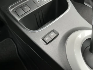Renault Twingo Z.E. R80 Intens  | SOH 96% | 22 Kwh | Camera | Navigatie | Parkeersensoren | Cruise Control | Climate Control | DAB | Apple CarPlay/Android Auto / 14