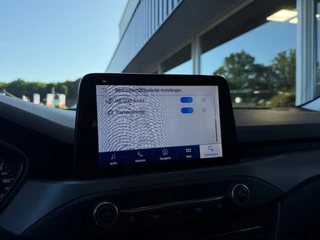 Ford Focus Wagon 1.0 EcoBoost Connected - Navi Carplay Park. sens. voor en achter / 34