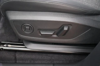 Audi Q6 306pk S edition performance 100 kWh Trekhaak Panoramadak B&O 360Camera Matrix HUD Keyless S-Line / 8