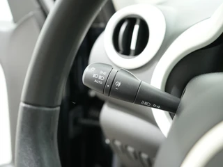 Renault Twingo 1.0 SCE 65 COLLECTION  | Airco | Regen/lichtsensor | Bluetooth / 29