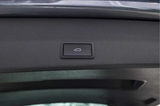 SEAT Ateca 1.5 TSI Xperience Business Intense  | Keyless | Camera | Carplay / 38