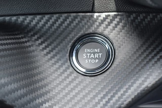 Peugeot 208 Hybrid 145 e-DCS6 GT  Navigatie | Camera V+A | Adaptieve cruise controle | Airco | PDC V+A | 8 jaar Peugeot Care garantie / 33