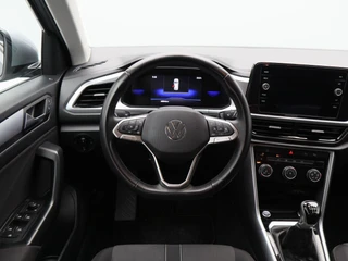 Volkswagen T-Roc 1.0 TSi 110 Pk Life | Adaptive Cruise | Airco | Camera | CarPlay | 17 Inch | 60.043 Km !! / 33