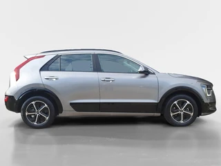 Kia Niro 1.6 GDi Hybrid DynamicLine Edition | Dodehoek detectie | Elektrisch bedienbare best. stoel | Navigatie | Adaptieve cruise control | Apple Carplay / Android Auto | Verbruik 1 op 20! / 5