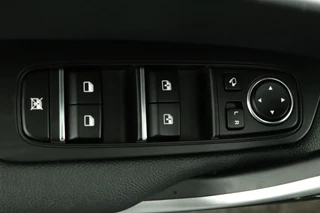 Kia ProCeed 1.5 T-GDi GT-Line AUTOMAAT  - Stoel/Stuur verwarming - Apple Carplay/Android Auto - Achteruitrij camera - Adaptieve cruise control - Navigatie - Fabrieksgarantie t/m 25-11-2031 / 19