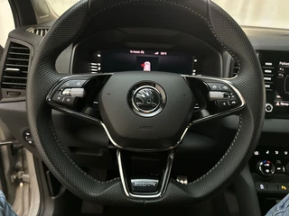 Skoda Karoq 1.5 TSI 150pk ACT Sportline Business Camera Stoelverwarming Sfeerverlichting / 9