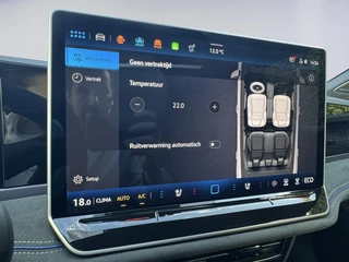 Volkswagen Passat Variant 1.5 eHybrid R-Line Edition 272pk / 5 JR Garantie / Pano / Leer / Trekhaak / H-K / Hud / Keyless / 360 / 39