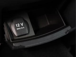 Mercedes-Benz A-Class 180 Ambition  | Trekhaak | Navigatie | LED | Org. NL / 24