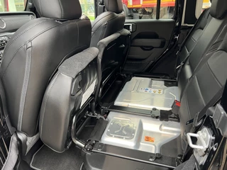 Jeep Wrangler Unlimited 4xe 380 Sahara  | Irmscher | Cross | Camera voor | / 23