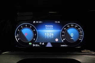 Volkswagen Golf 1.5 eTSI Style  Panoramadak Elec.Trekhaak IQ-led 24 Maanden garantie* (Vraag naar de voorwaarden) / 10