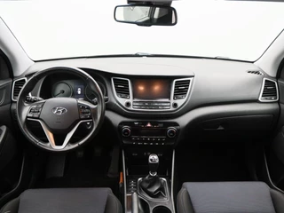 Hyundai Tucson 1.6 GDi 132Pk Comfort | Stoelverwarming | Trekhaak | Camera | Cruise Control | CarPlay | Climatronic | 17 Inch / 32