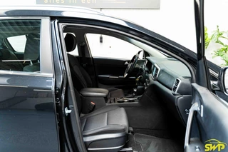 Kia Sportage 1.6 T-GDI 4WD DynamicLine | Navi | Trekhaak | Camera | Automaat / 21