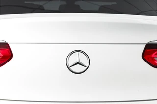 Mercedes-Benz GLC Coupé 250 4MATIC 211 PK Premium AMG Line  | S/K-Panodak | Cruise | Stoelverw. | PDC | Camera | App. Connect | ECC | LM 21" | / 12