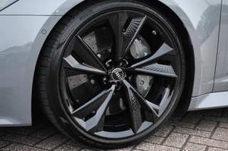 Audi RS6 Avant 4.0 TFSI quattro  Nardo Ceramic Pano Trekh Sportuitl HUD ACC Dynamic+ 4WS / 57