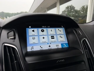 Ford Focus Wagon 1.0 ST-Line Cruise Navi Airco Carplay / 35