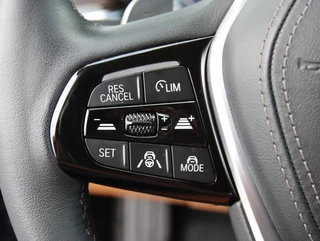 BMW 5-serie Touring 530e Luxury Line | SOH 91% | LASER LED | H&K audio / 15