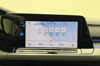 Volkswagen Golf 1.4 eHybrid Style 204pk | DSG | Trekhaak | Navigatie | Comfortstoel | Apple Carplay/Android Auto | Adapt. Cruise control | Climate control | LED koplampen / 33