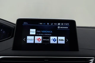 Peugeot 3008 1.2 PureTech Blue Lease Executive Camera l Climate Control l Cruise Control l Apple Carplay & Android Auto l PDC voor en achter l Bluetooth l Lichtmetalen Velgen l Afneembare Trekhaak / 25