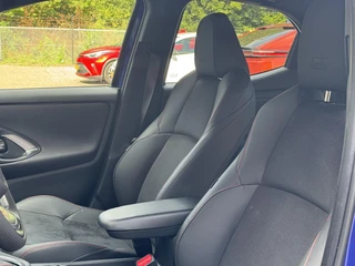 Toyota Yaris 1.5 Hybrid 130 GR SPORT NL-AUTO APPLE/ANDROID CARPLAY PARKEERCAMERA SPORTSTOELEN / 11