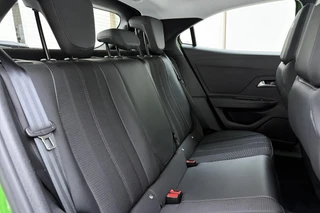 Opel Mokka 1.2 Turbo Elegance | Apple carplay/Android auto | Cruise control | Climate control | Navigatie | Parkeersensoren voor & achter | / 11