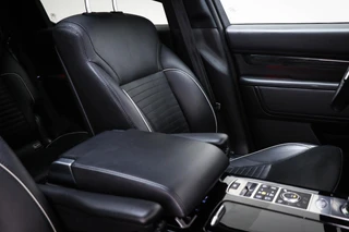 Land Rover Discovery 3.0 Si6 HSE Luxury 7p. | LUXURY PACK | STUURVERWARMING | ACHTERBANKVENTILATIE | MASSAGE | HEAD UP | 360 CAMERA | TREKHAAK / 16