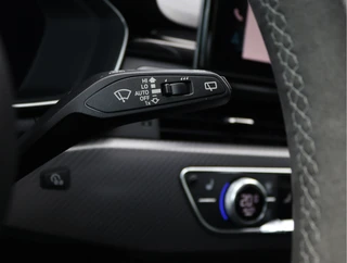 Audi A4 Avant RS4  | RS Dynamic | Pano | B&O | Massage / 46