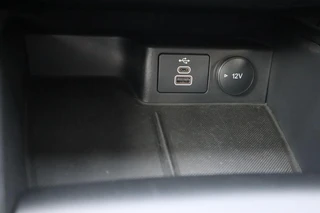 Ford Kuga 2.5 PHEV ST-LINE-X WINTERPACK B&O-AUDIO EL-ACHTERKLEP BLISS AD-CRUISE 2xCAMERA KEYLESS / 35