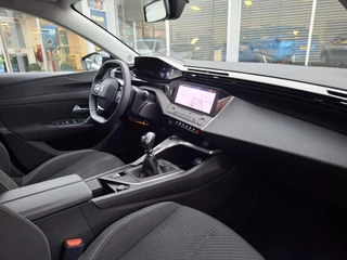 Peugeot 308 110 Active Pack Business Nav/Clima/LMV / 8