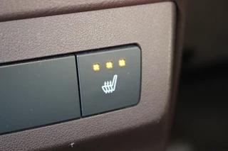 Lexus RX 450h 4WD President Line TREKHAAK 360-CAM STUURVERW STOELVENT HUD MARK LEVINSON / 42