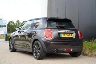 Mini Mini 1.5 Cooper Chili Serious Business | 1e eigenaar | Volledig onderhouden | Climate Control | LED | Cruise Control | Bluetooth | 18 inch | Navigatie | Comforttoegang | / 35