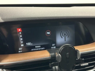 Alfa Romeo Stelvio 2.0 T AWD TREKHAAK LEER NAVI CRUISE ECC. / 35