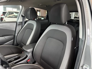 Hyundai Kona 1.6 GDi HEV Fashion Automaat  KRELLAUDIO/CAMERA/DODEHOEK/KEYLESS/NAVI/HUD/ADAPT.CRUISE / 10