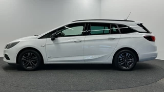 Opel Astra Sports Tourer 1.2 Design & Tech NAVI-CRUISE-NAP / 9