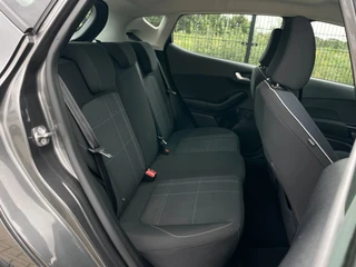 Ford Fiesta 1.1 Trend | Carplay | Navi | PDC | Cruise Control | / 28