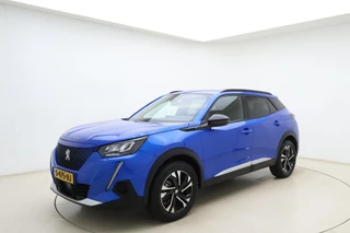 Peugeot e-2008 EV Allure Pack 50 kWh | Achteruitrijcamera | Lichtmetalen velgen | Navigatie | Apple Carplay/Android Auto |